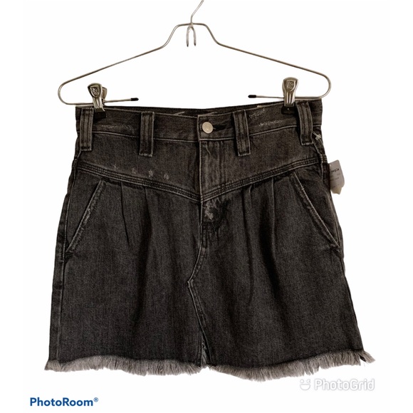 NWT FREE PEOPLE Distressed Sanded Black Jean Skirt Size 24 - Picture 6 of 9